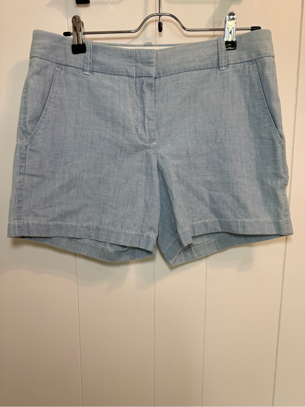 J. Crew Light Blue Woman’s Size 4 100% Cotton Shorts. coastal, Classic